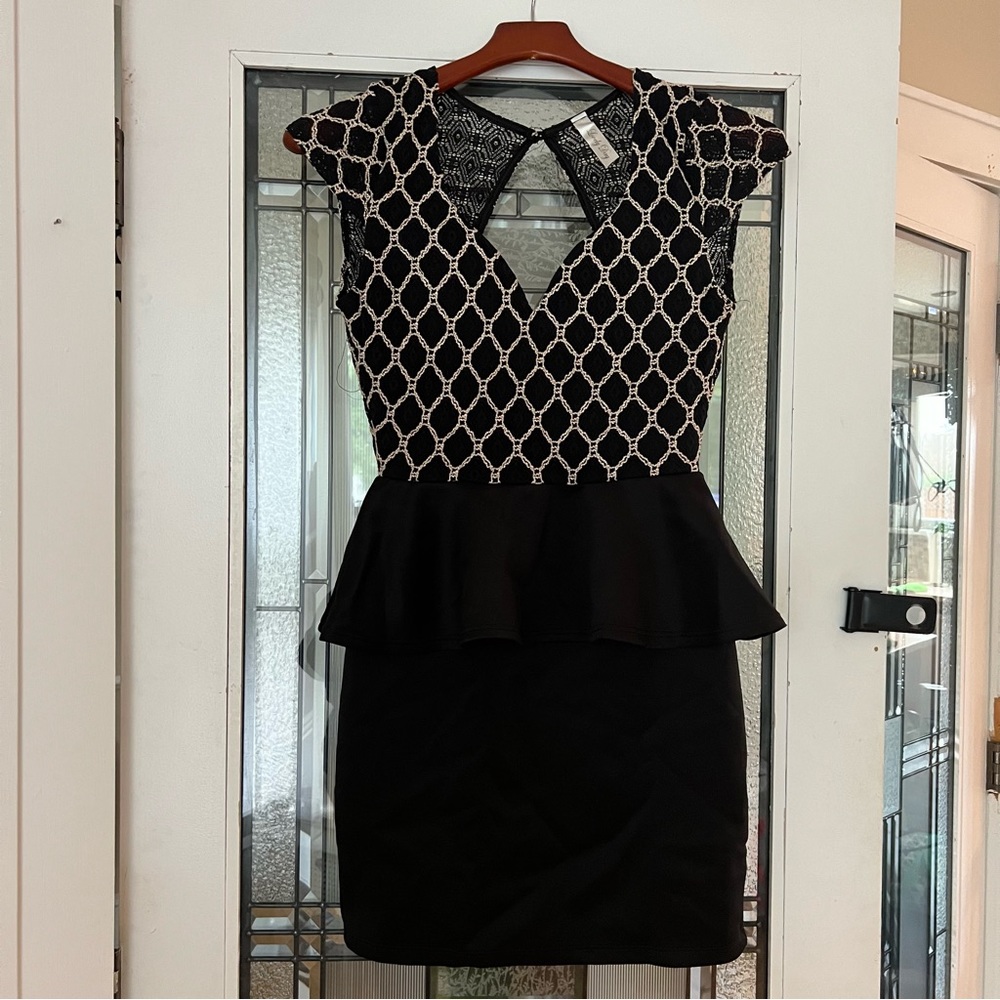 Lovely Day Black and Gold Little Cocktail Dress Size Medium